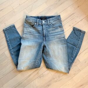 Lucky Brand High Rise Skinny Jeans | Size: 4 / 27